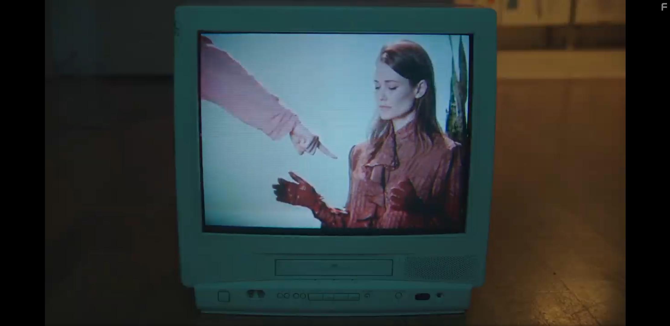 Lauriane Gilliron in Paris Window (2018)