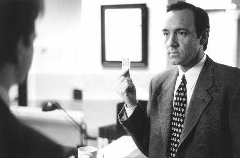 Kevin Spacey in Среди акул (1994)