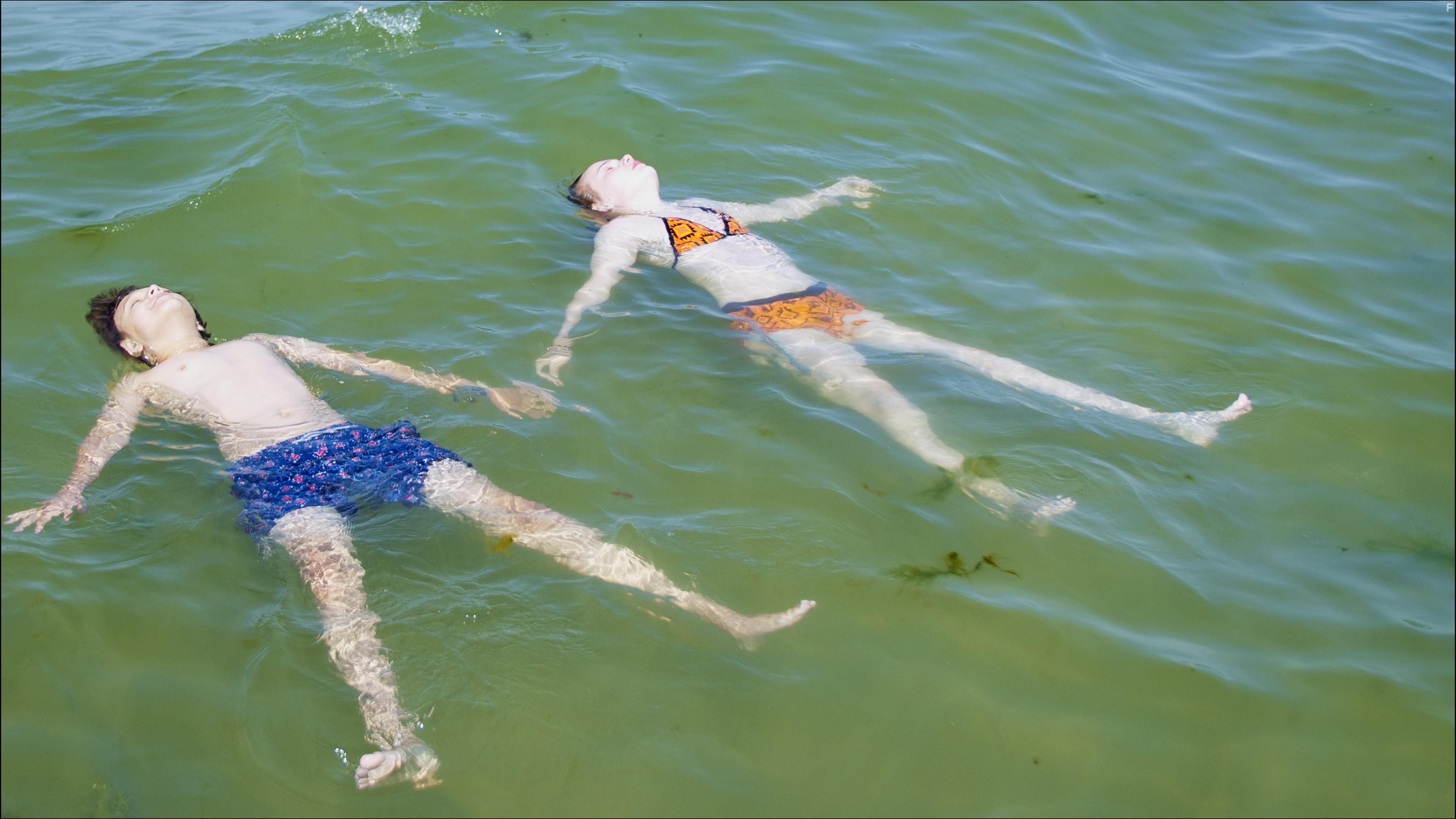 Sonny Coops Van Utteren and Josephine Arendsen in Mijn bijzonder rare week met Tess (2019)