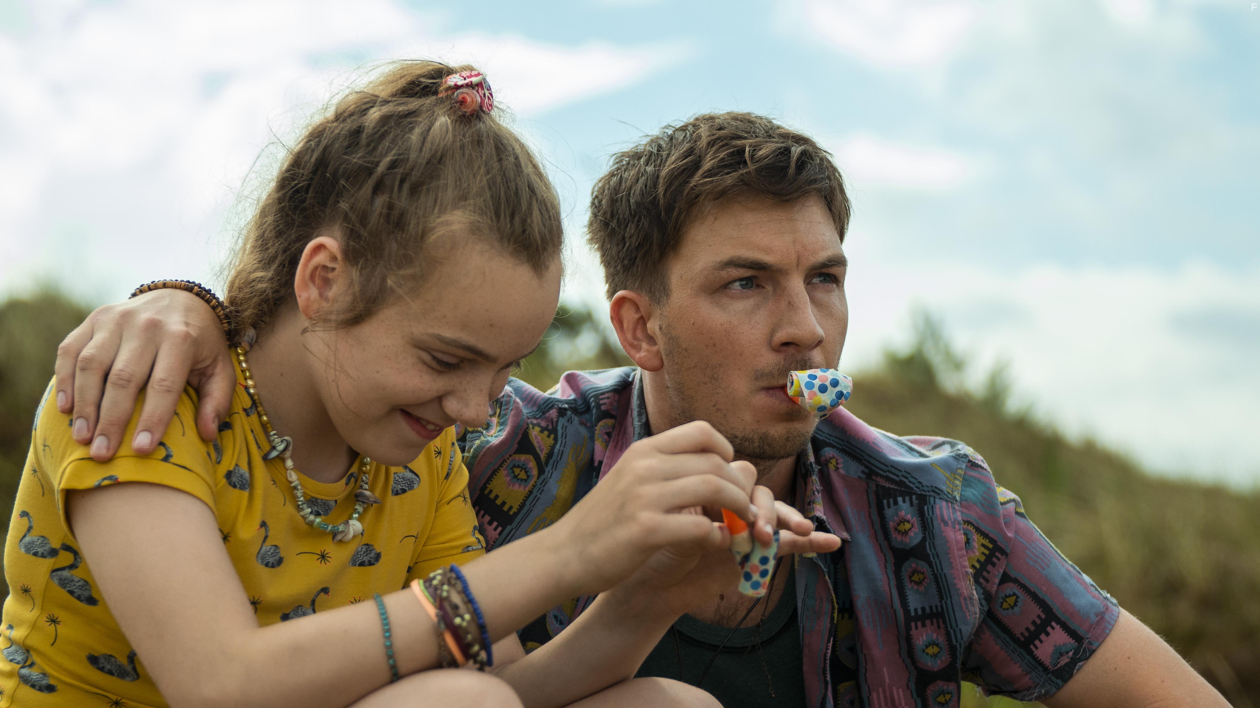 Johannes Kienast and Josephine Arendsen in Mijn bijzonder rare week met Tess (2019)