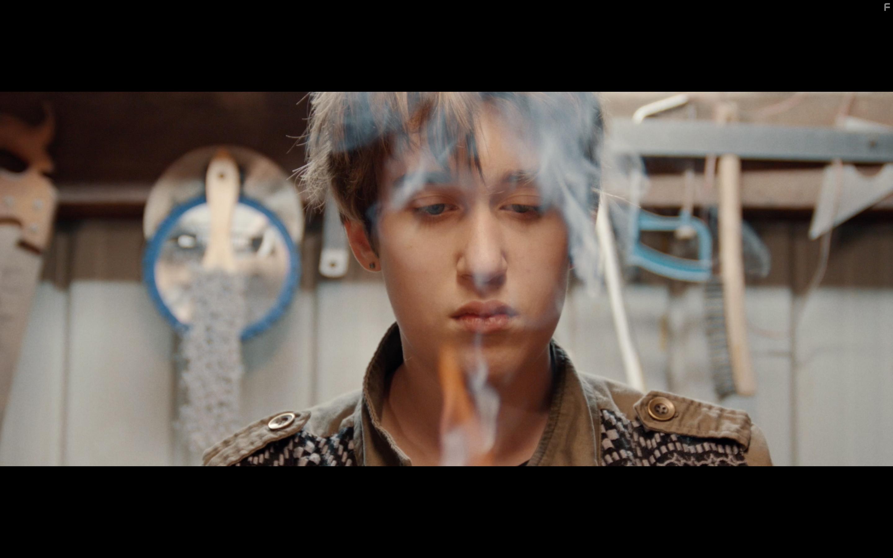 Подальше отсюда