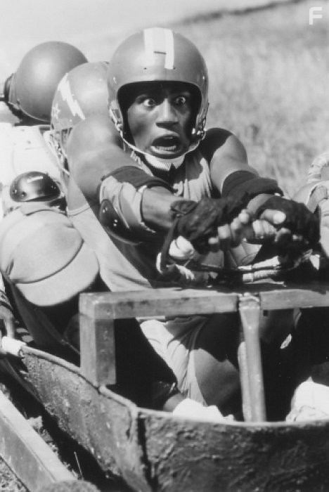 Leon in Крутые виражи (1993)