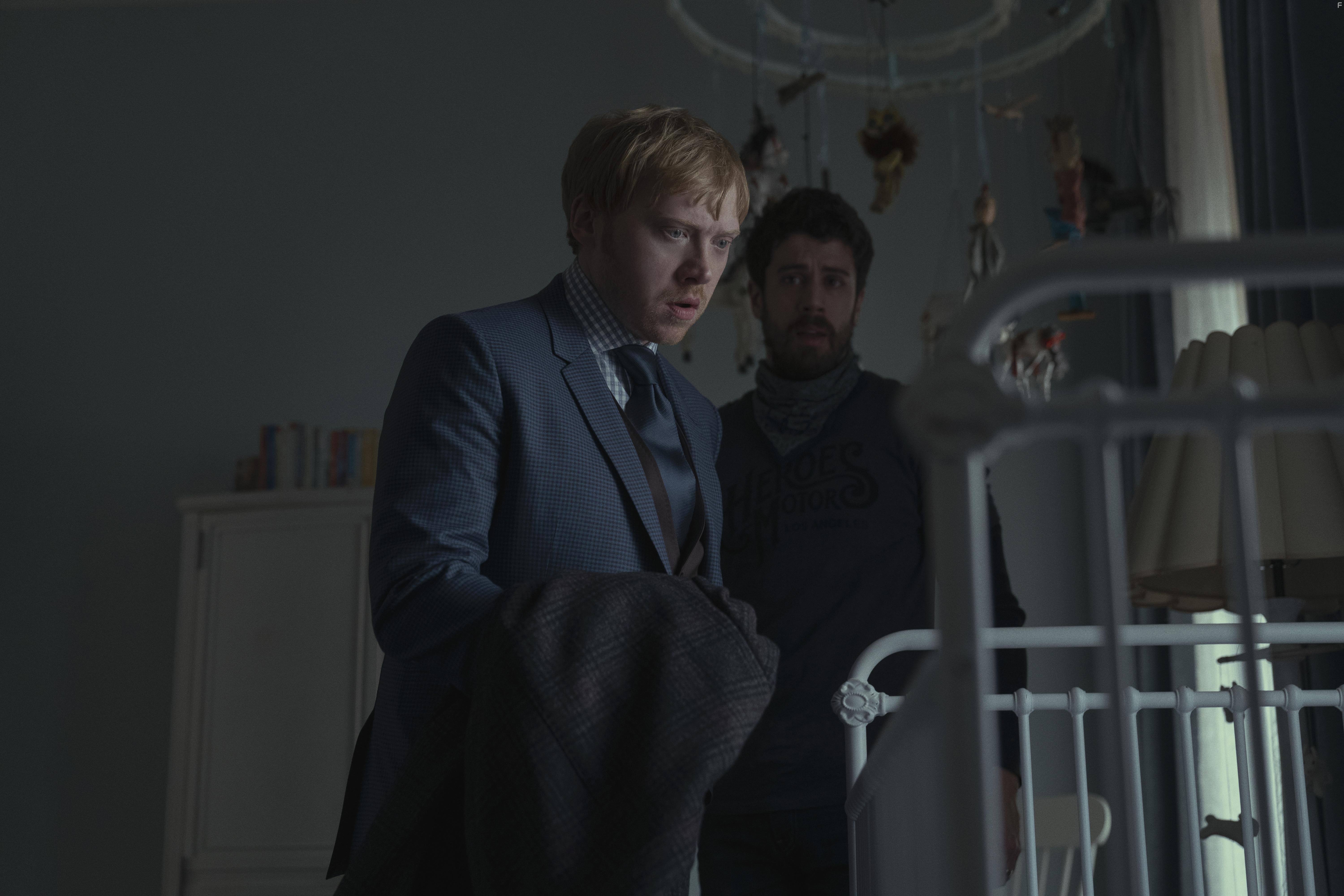 Rupert Grint and Toby Kebbell in Servant (2019)