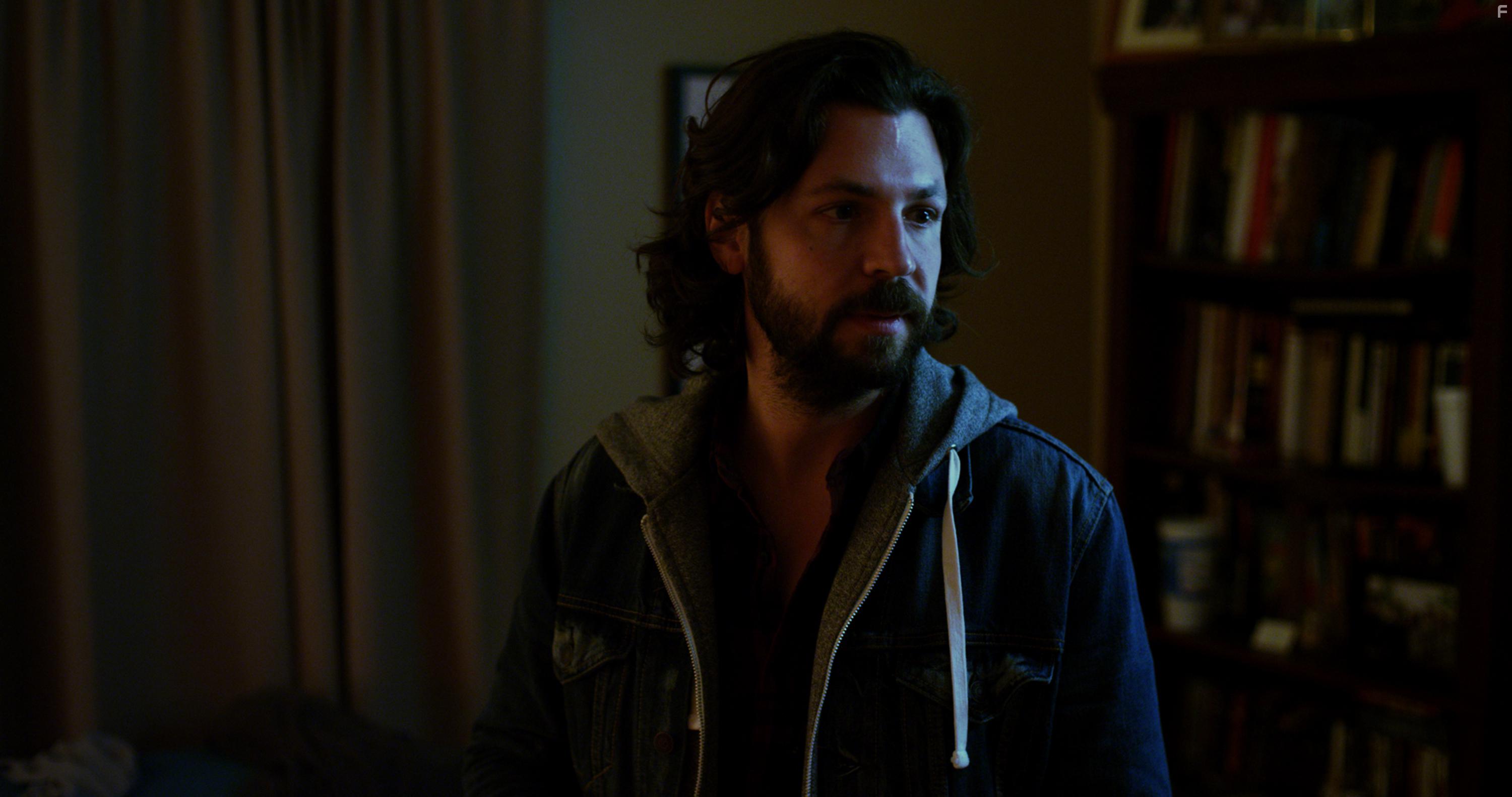 Dustin Gooch in Born River Bye (2017)