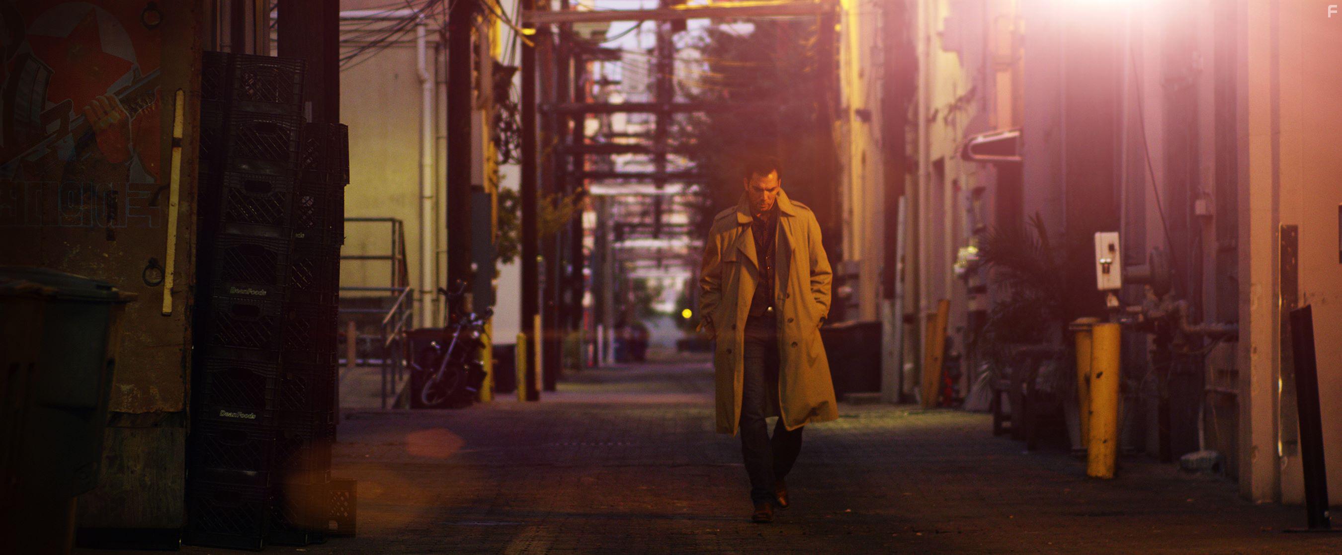 David Matranga in Dropa (2019)