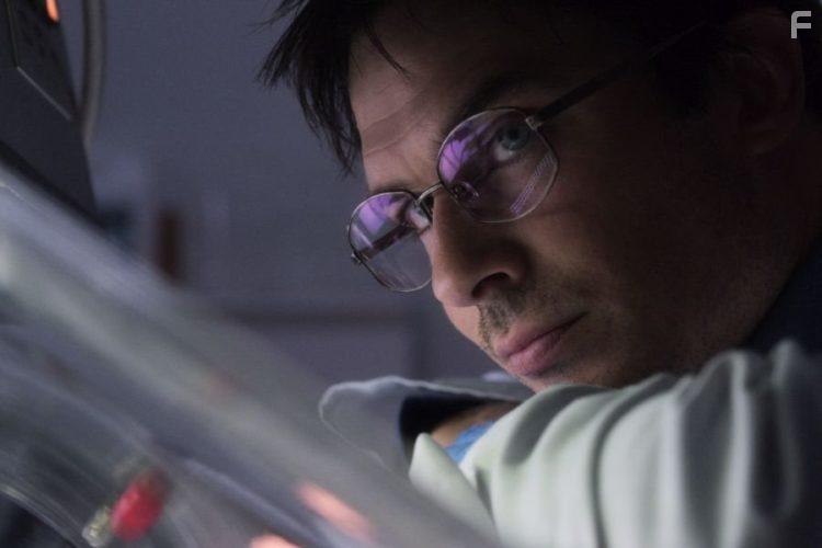 Ian Somerhalder in V-Wars (2019)