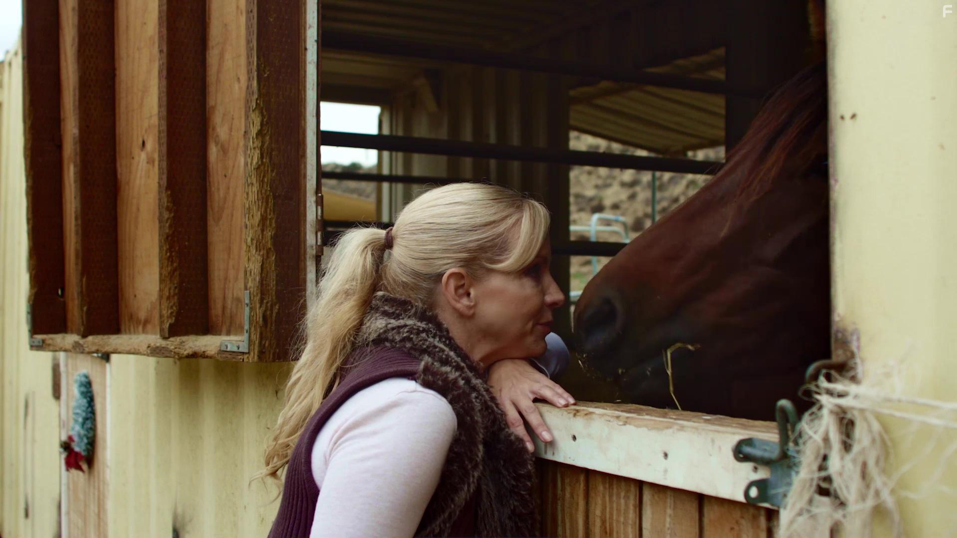 Olivia Dunkley in A Holiday Boyfriend (2019)