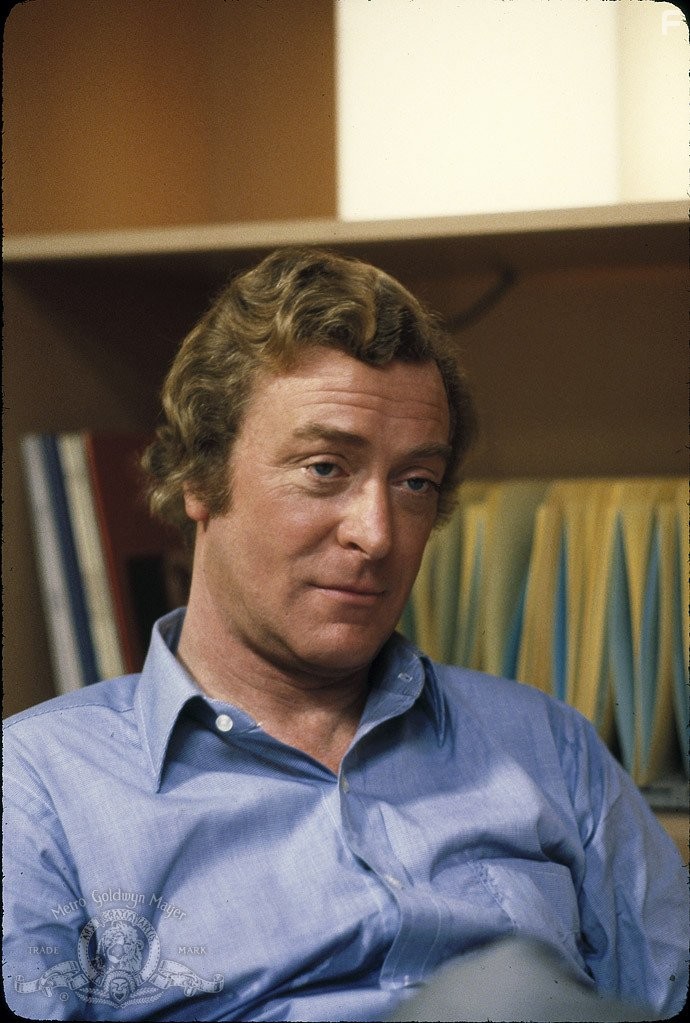 Michael Caine in Бритва (1980)