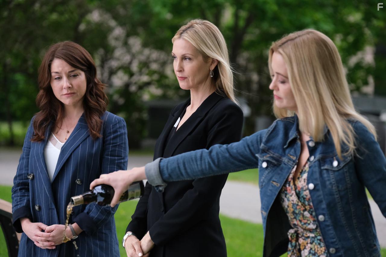 Kelly Rutherford, Erin Karpluk, and Kate Corbett in Rule of 3 (2019)