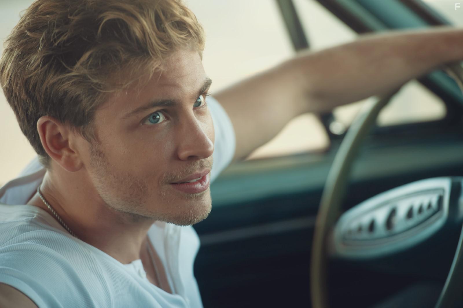 Jannik Schmann in Dem Horizont so nah (2019)