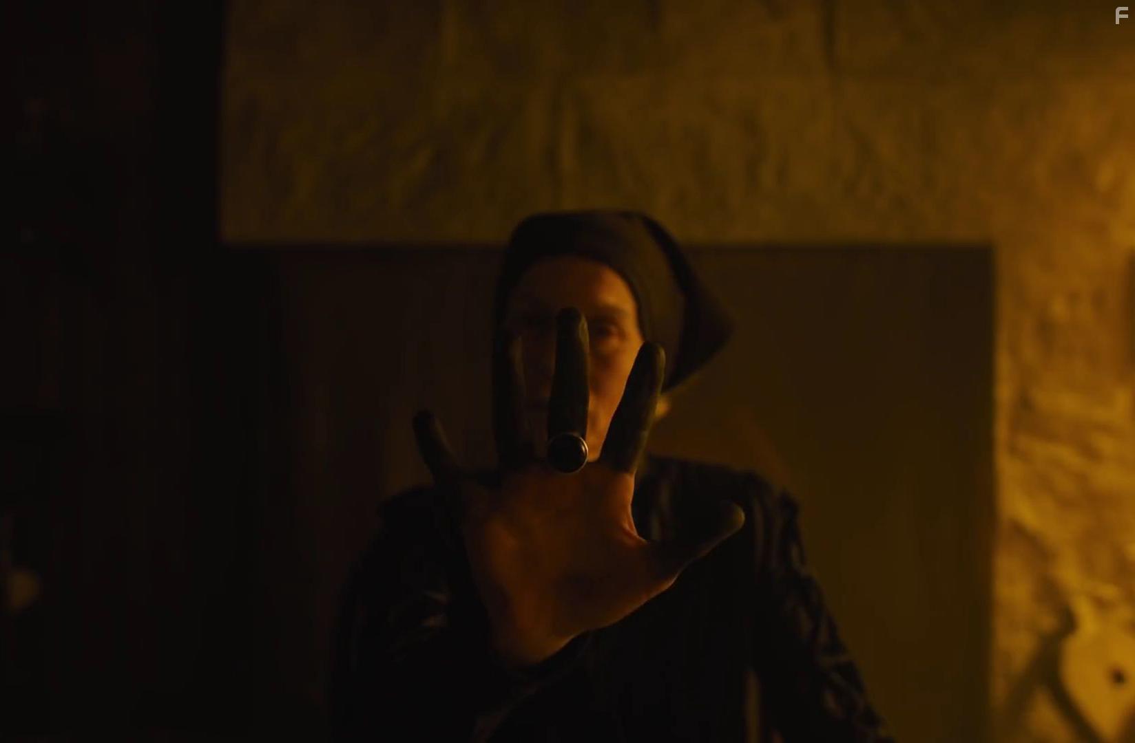 Alice Krige in Gretel & Hansel (2020)