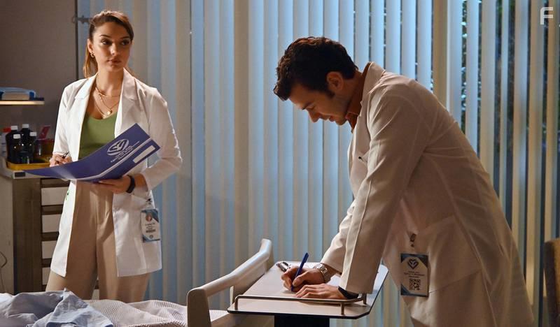 Damla Colbay and Ayta Sasmas in Hekimoglu (2019)