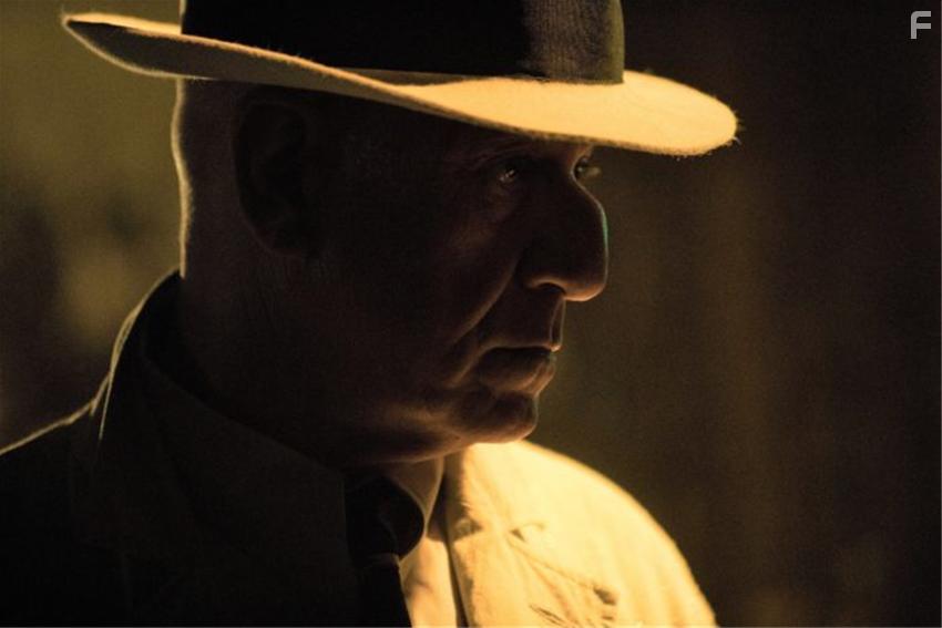 Toni Servillo in 5  il numero perfetto (2019)