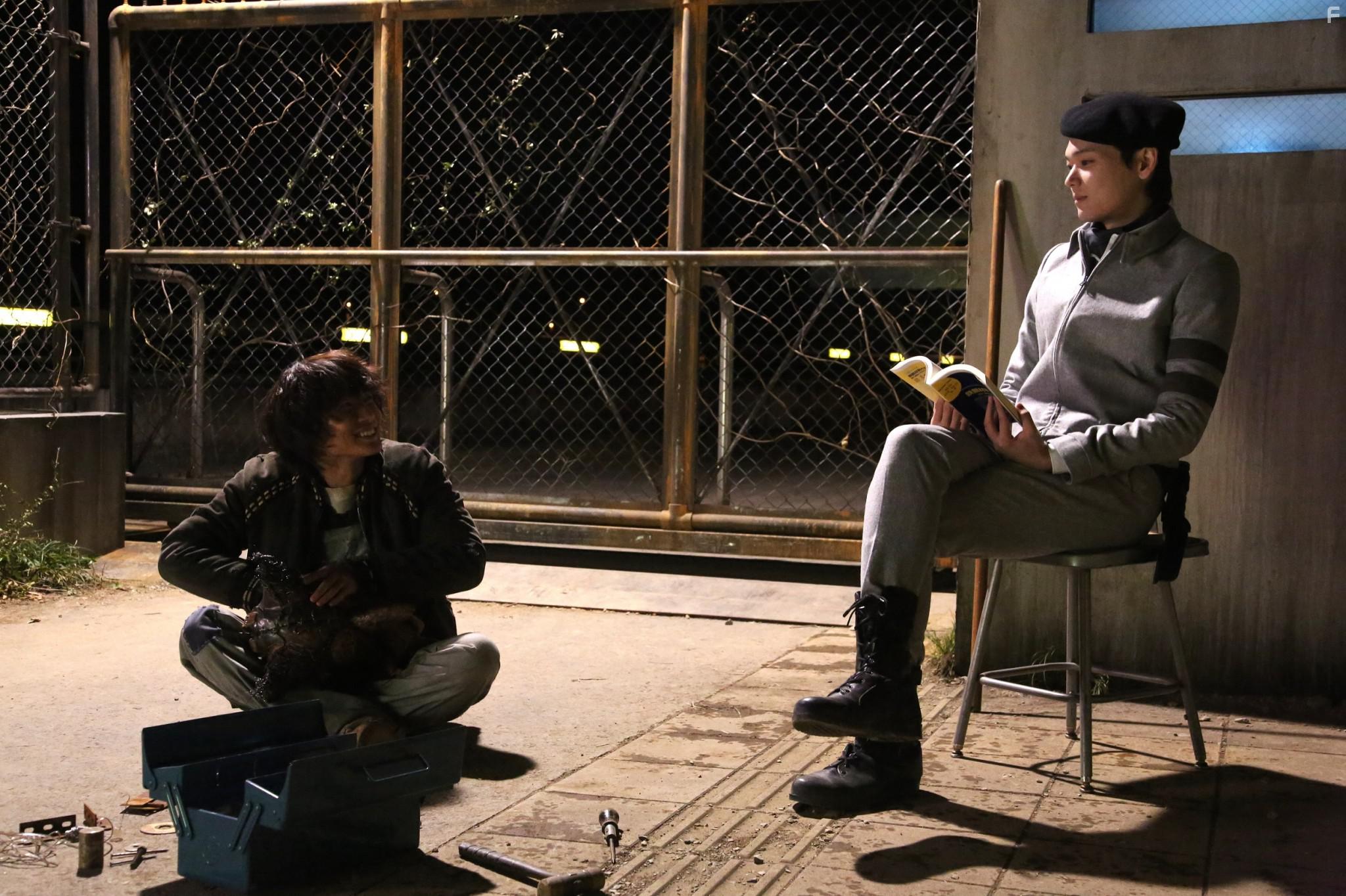 Rynosuke Kamiki and Yki Furukawa in Taiy (2016)