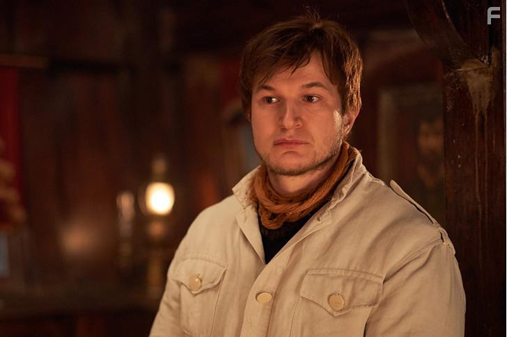 Alec Utgoff in Dracula (2020)