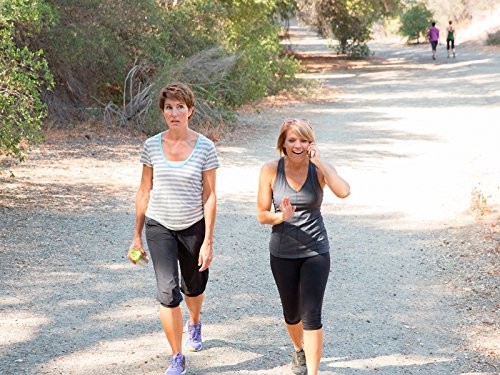 Tamsin Greig and Kathleen Rose Perkins in Эпизоды (2011)