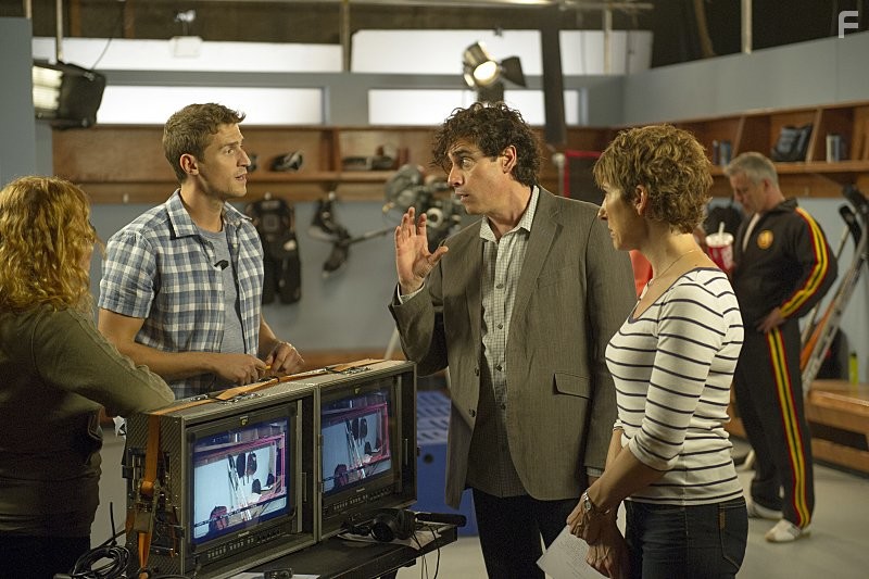 Tamsin Greig and Stephen Mangan in Эпизоды (2011)