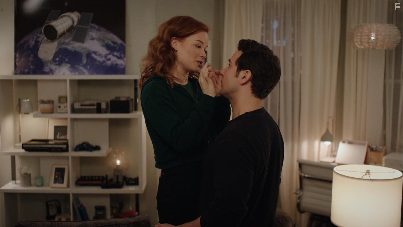 Skylar Astin and Jane Levy in Zoey's Extraordinary Playlist (2020)