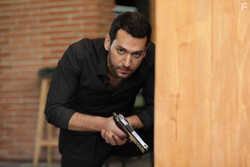 Murat Yildirim in Ramo (2020)