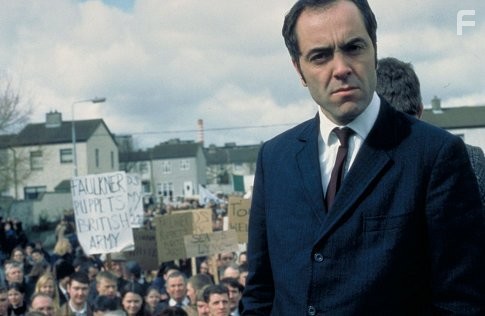 James Nesbitt in Кровавое воскресенье (2002)