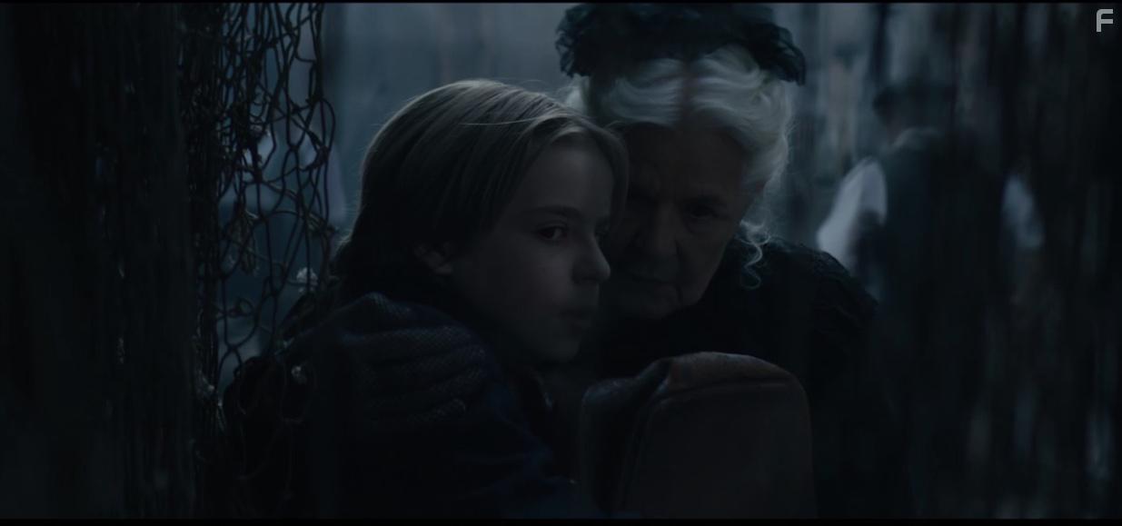 Hildegard Schmahl and Charlie Banks in Heirs of the Night (2019)