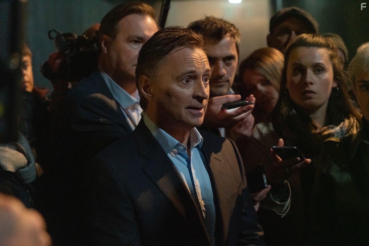Robert Carlyle in Cobra (2020)