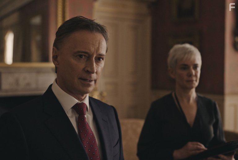 Robert Carlyle and Victoria Hamilton in Cobra (2020)