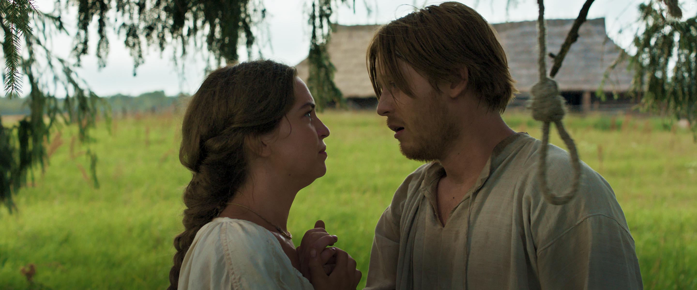 Ester Kuntu and Simeoni Sundja in Tde ja igus (2019)