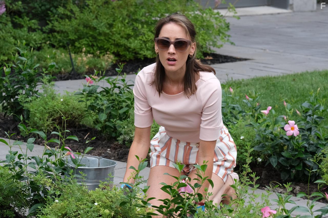 Bree Turner in Glass Houses (2020)