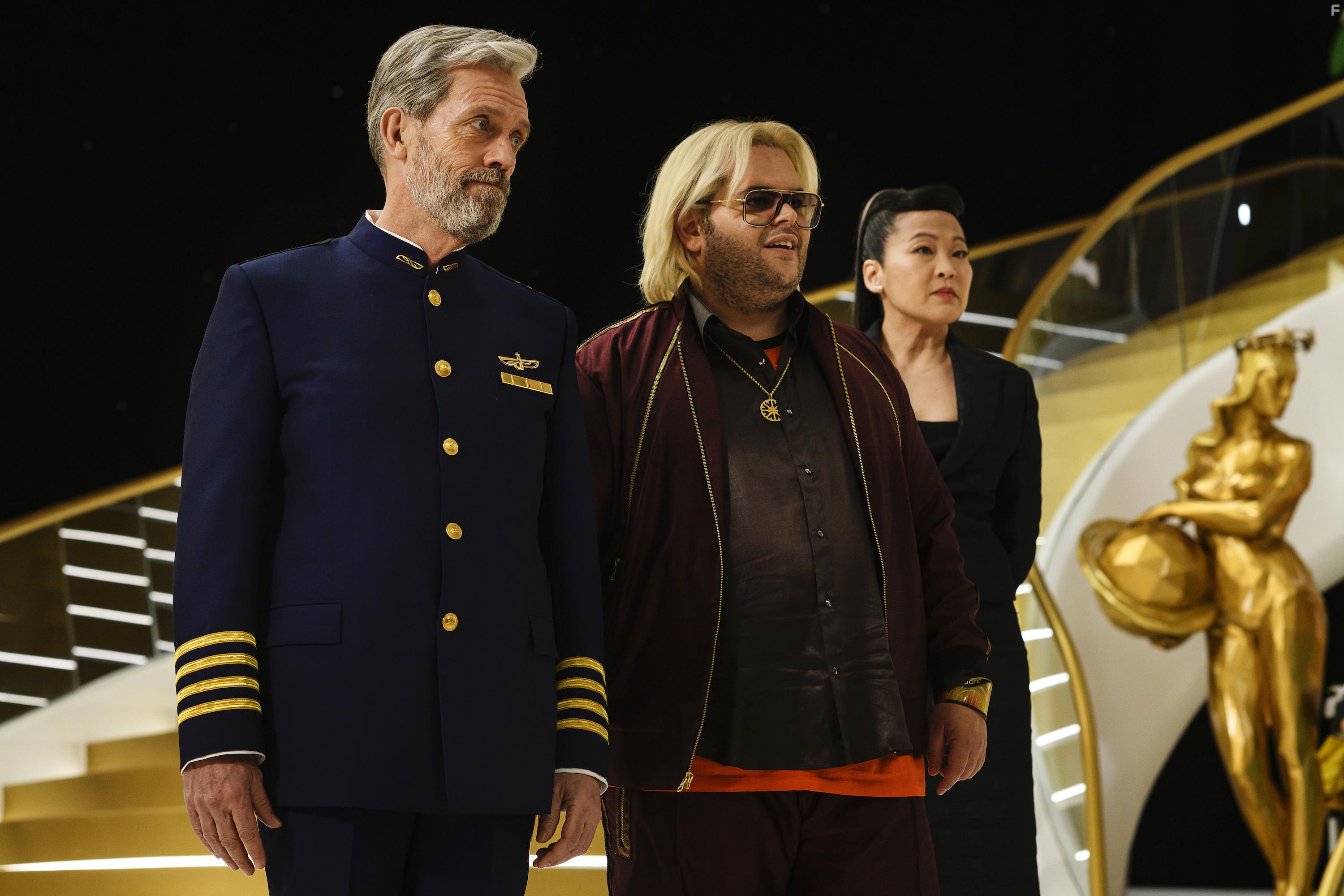 Hugh Laurie, Suzy Nakamura, and Josh Gad in Avenue 5 (2020)