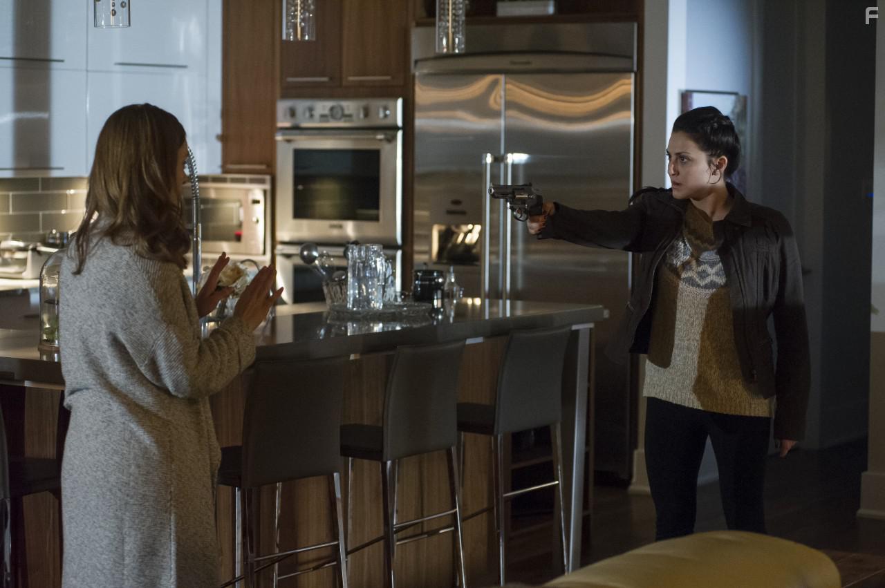 Cassandra Scerbo in The Perfect Soulmate (2017)