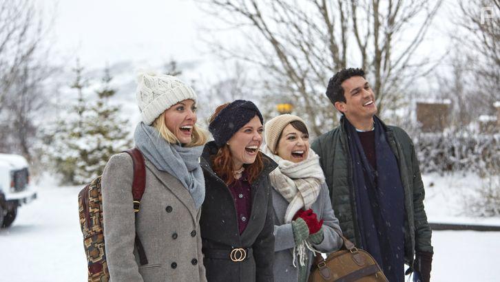 Kaitlin Doubleday, Kate Easton, Preston Sadleir, and Patti Murin in Love on Iceland (2020)