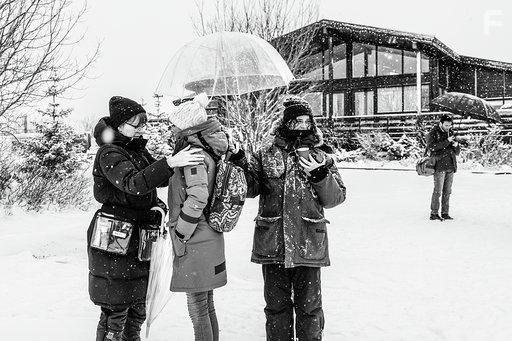 Kaitlin Doubleday and Colin Donnell in Love on Iceland (2020)