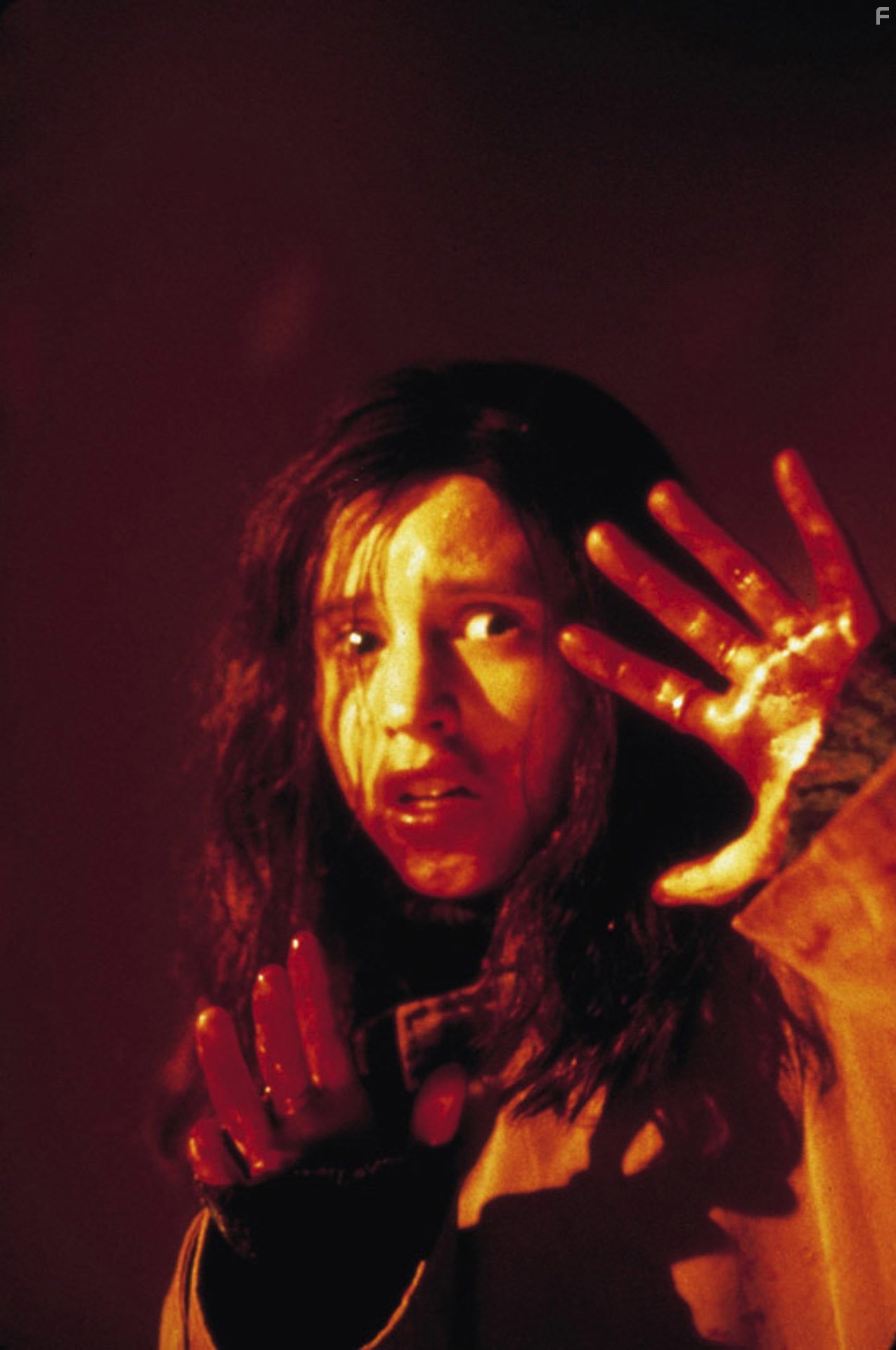 Emily Perkins in Оборотень (2000)