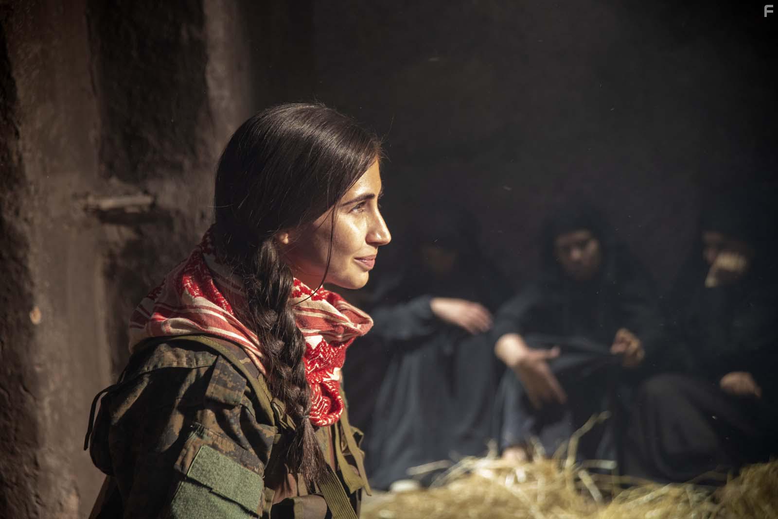 Dilan Gwyn in Soeurs d'armes (2019)