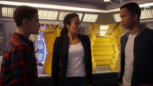 Nathaniel J. Potvin, Crystal Balint and Raymond Alexander Chan, Jr. in Mech X4