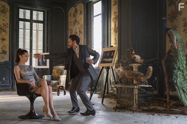 Dane Hurst and Sarah Reynolds in The Beast in the Jungle (2019)