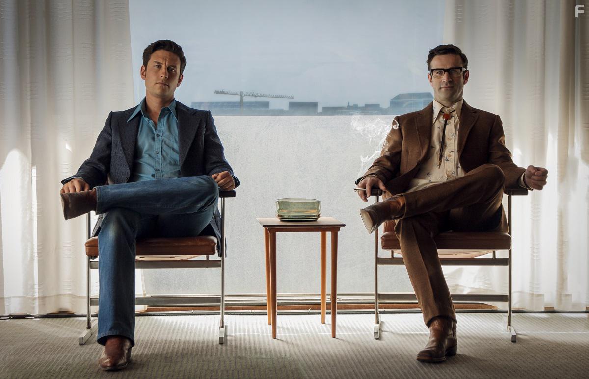 Adam Fergus and Bart Edwards in Lykkeland (2018)