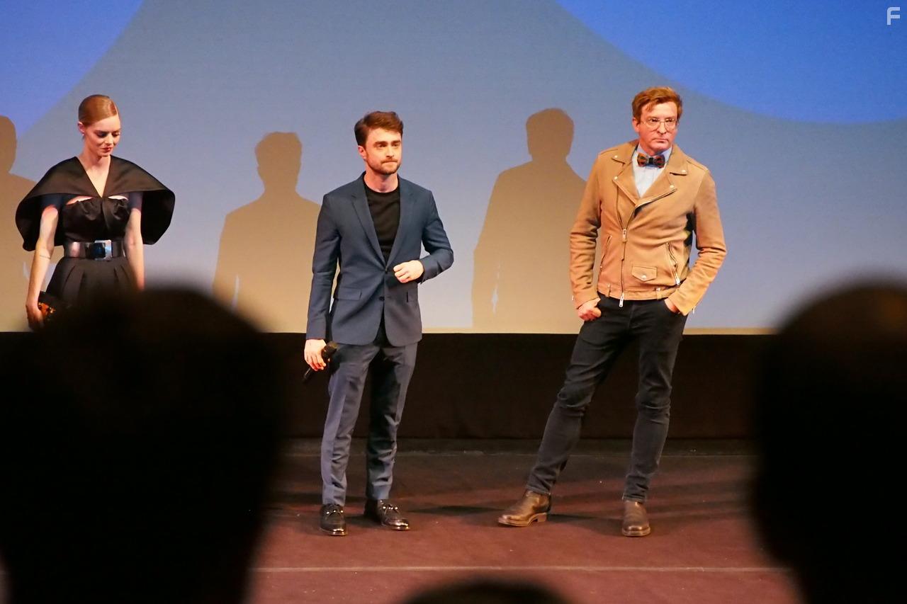 Daniel Radcliffe, Rhys Darby, and Samara Weaving at an event for Guns Akimbo (2019)