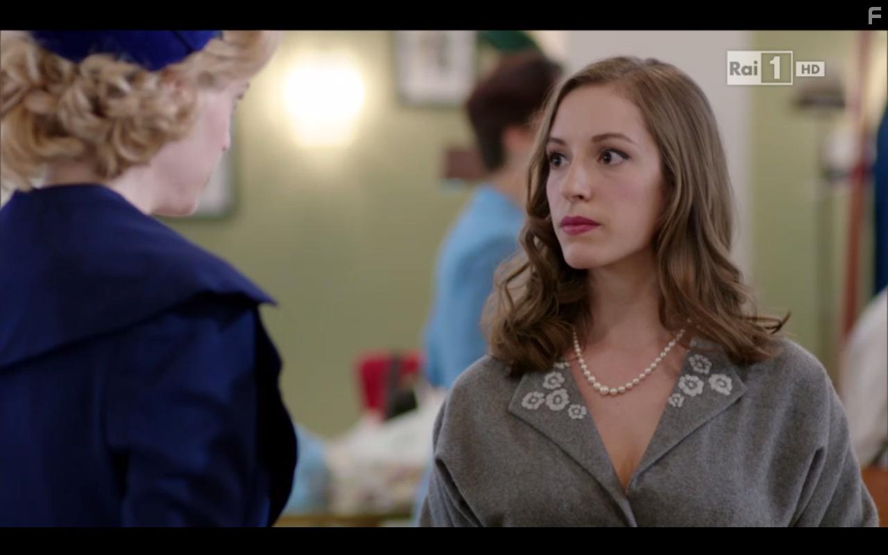 Il paradiso delle signore (2015)