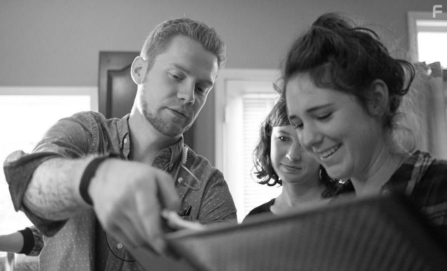 Braden Barton, Ellen Esling, and Molly Esling in Unconditional (2018)