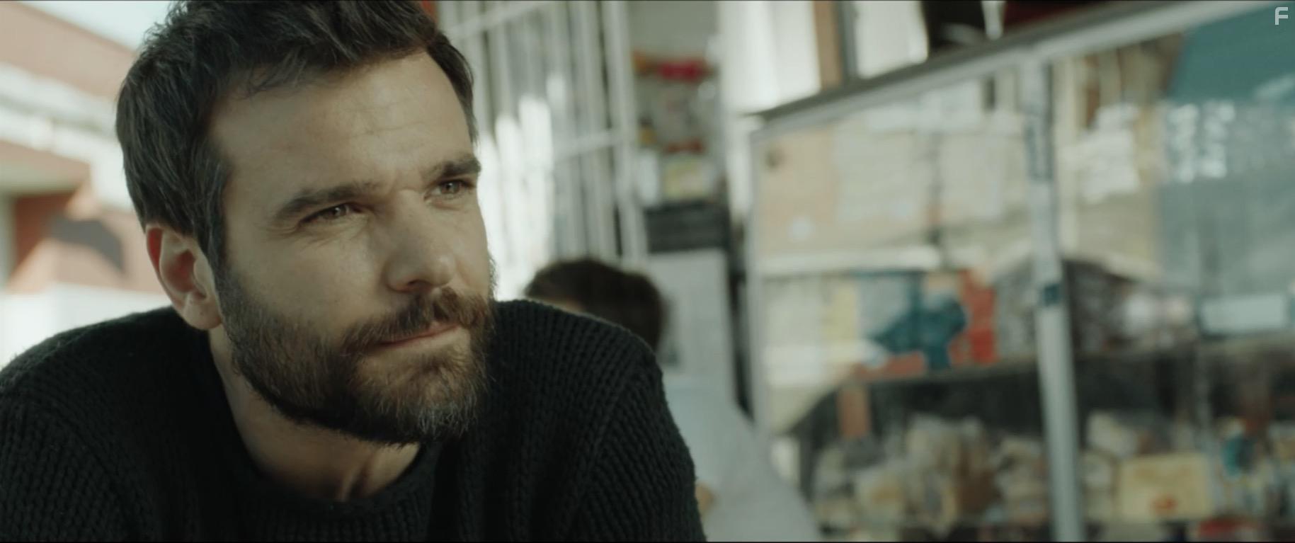 Jon Arias in Perdida (2020)