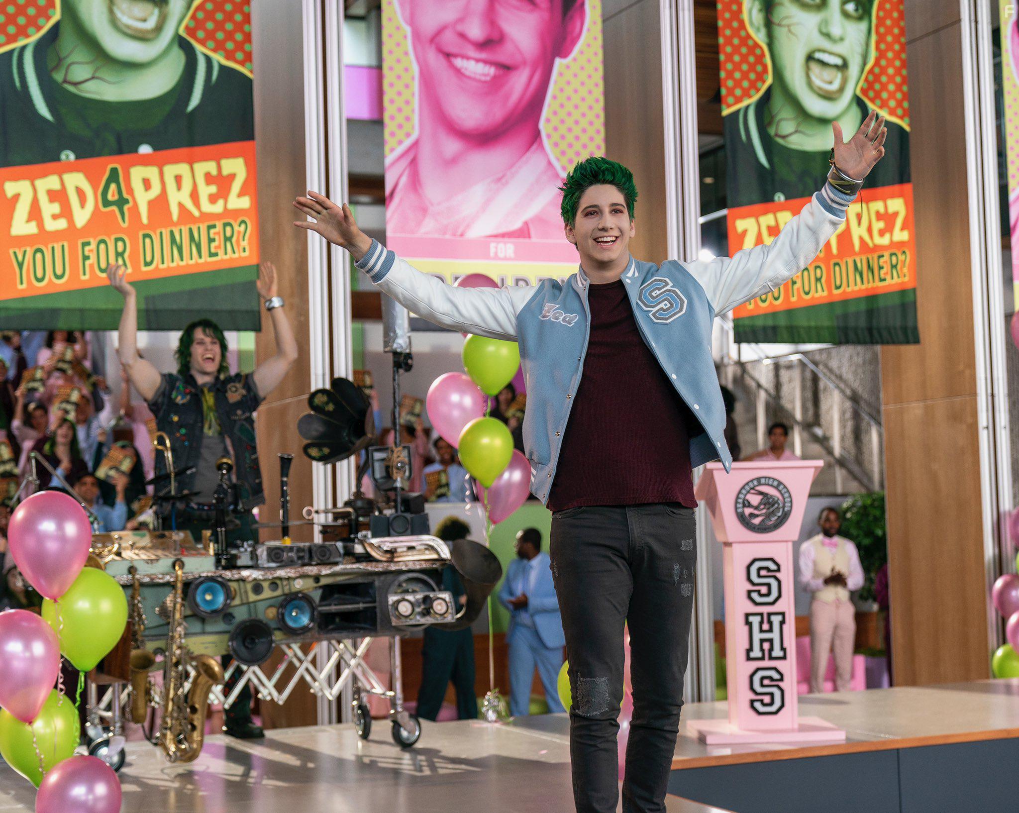 Milo Manheim and James Godfrey in Z-O-M-B-I-E-S 2 (2020)