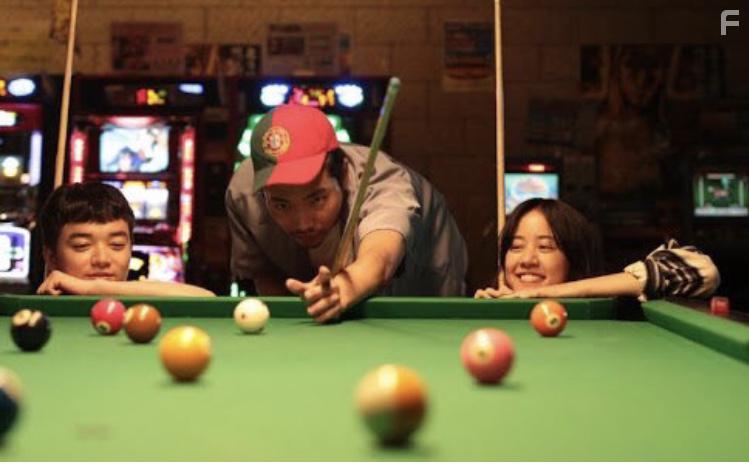 Tasuku Emoto, Shta Sometani, and Shizuka Ishibashi in Kimi no tori wa utaeru (2018)