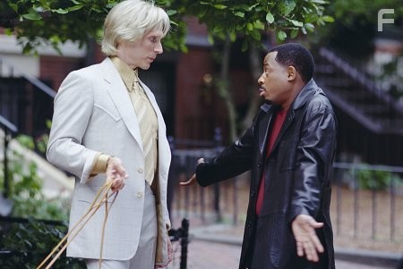William Fichtner and Martin Lawrence in Чтo могло быть хуже? (2001)