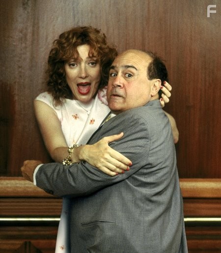 Danny DeVito and Glenne Headly in Чтo могло быть хуже? (2001)