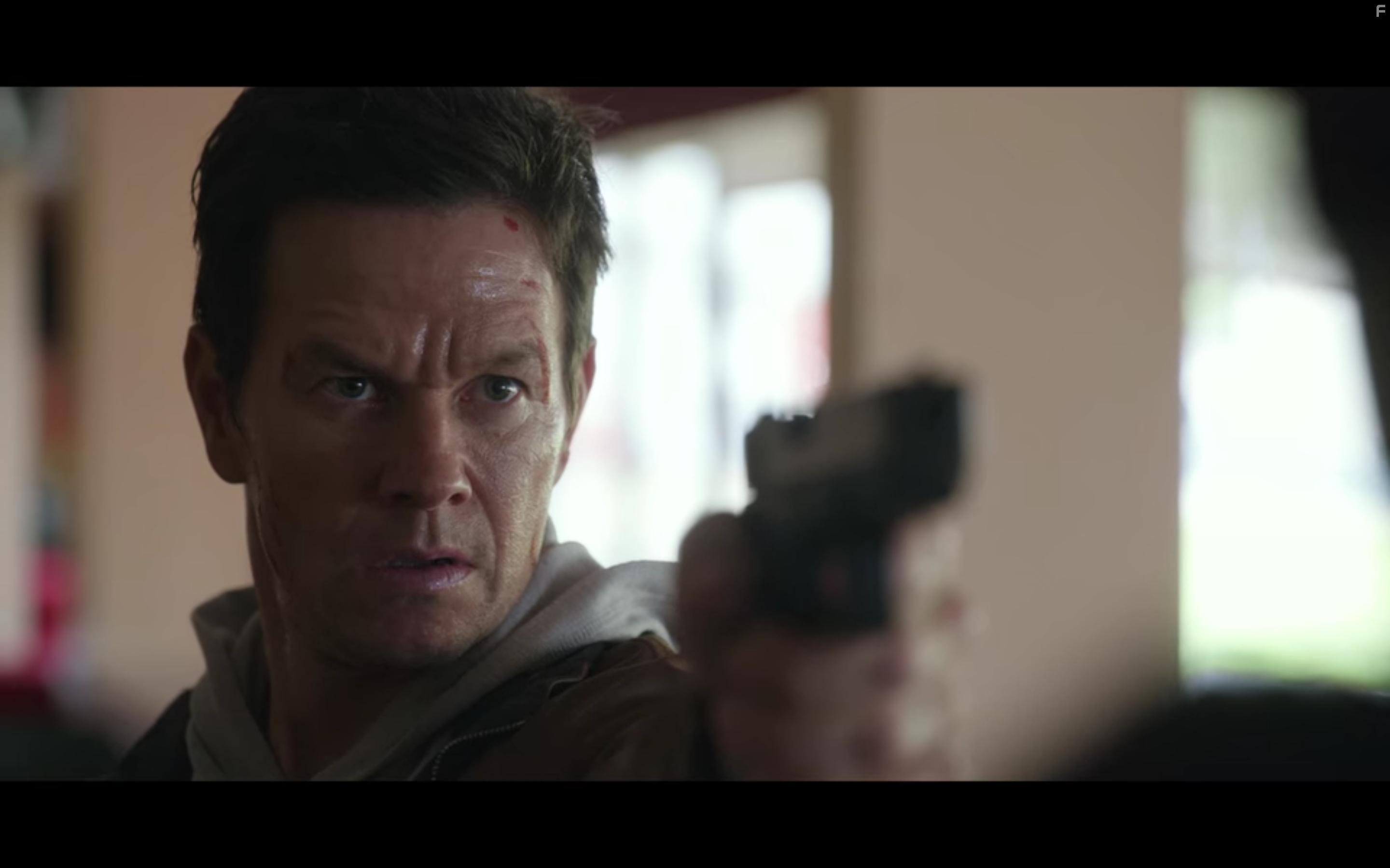 Mark Wahlberg in Spenser Confidential (2020)