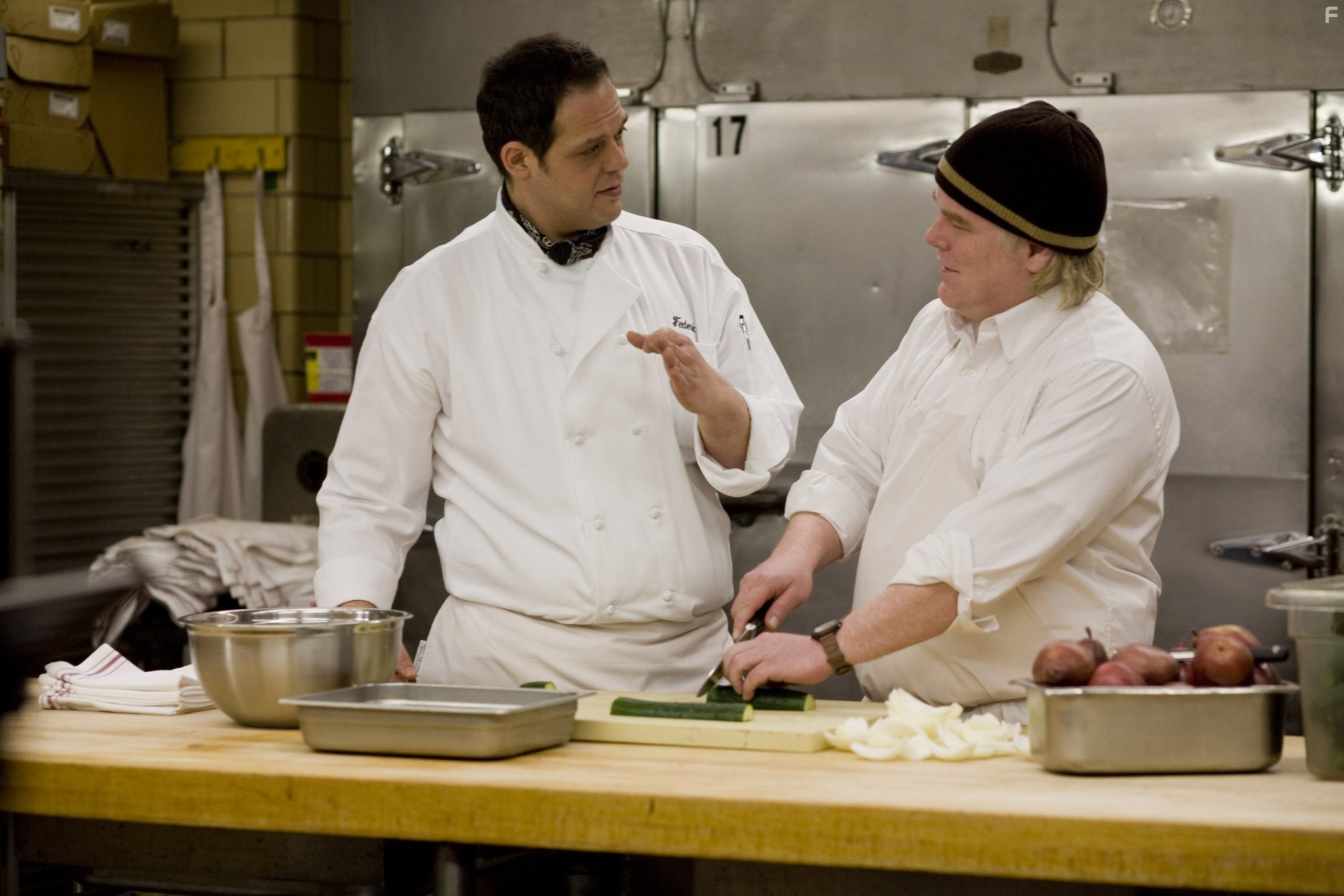 Philip Seymour Hoffman and Salvatore Inzerillo in Джек отправляется в плаванье (2010)