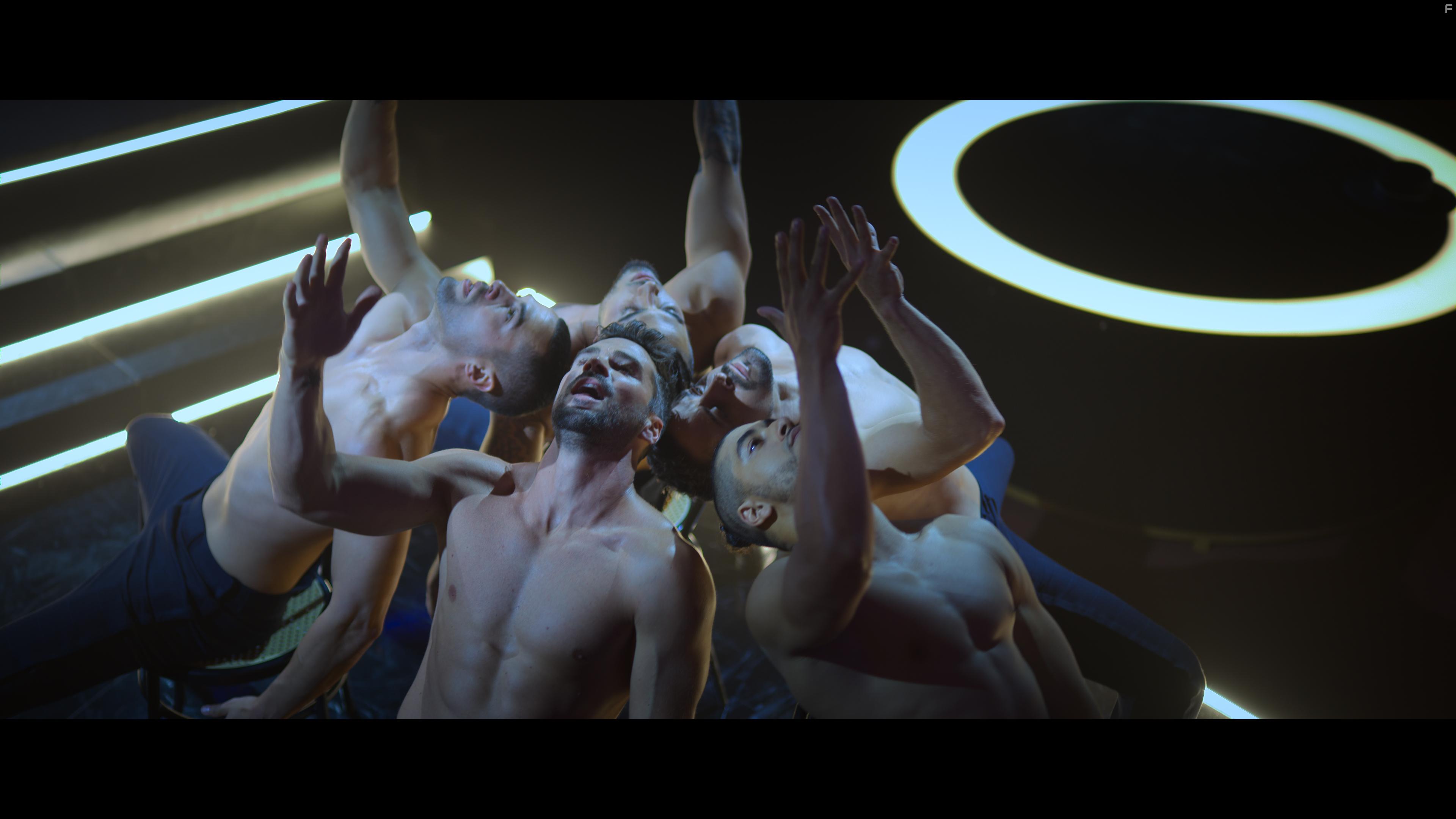 Toy Boy: Un gesto de amor (2021)