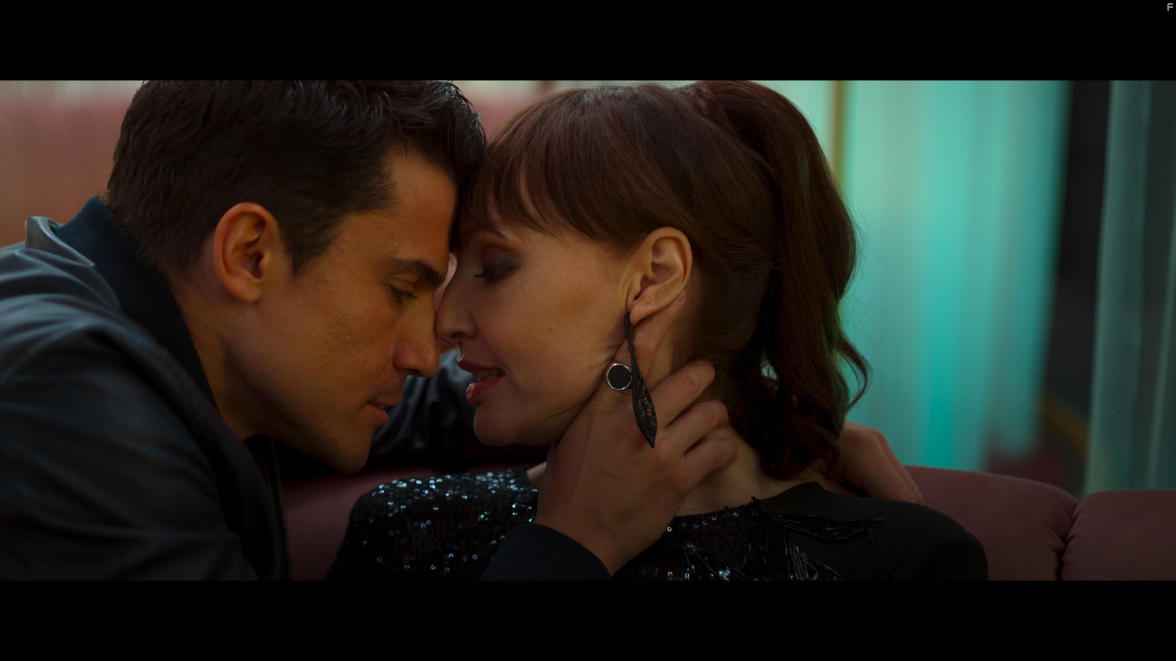 Cristina Castao and lex Gonzlez in Toy Boy: El precio de los dioses (2021)